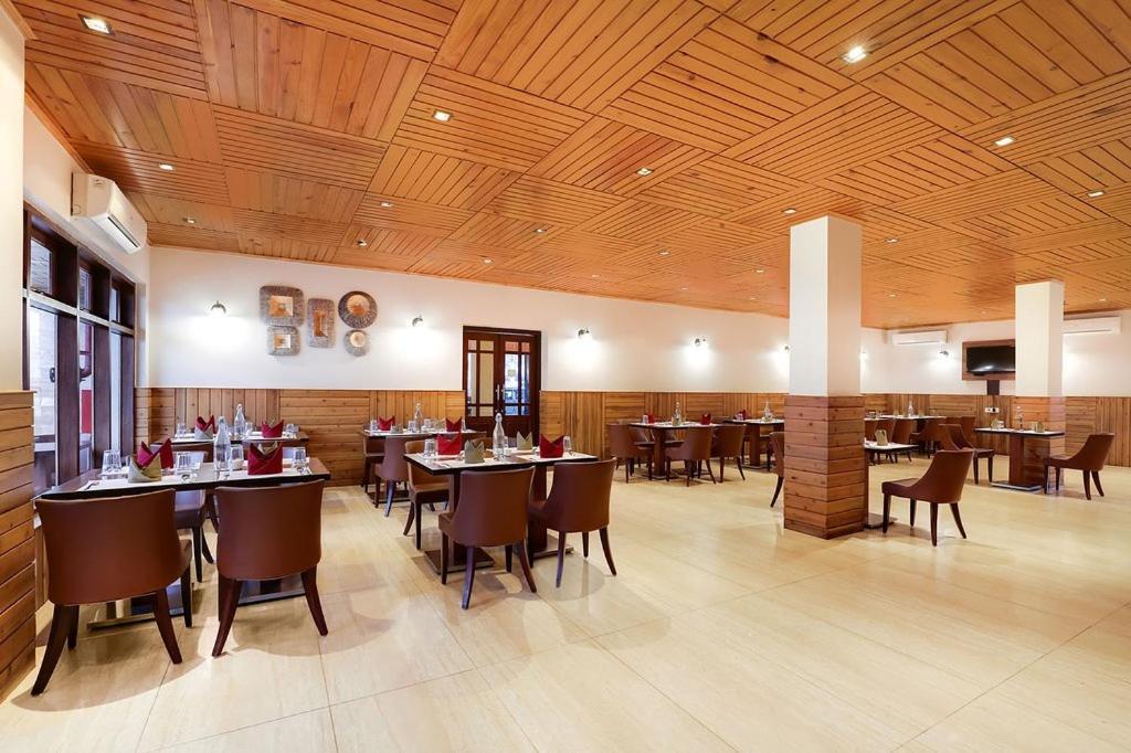 Sobralia Casino Resort & Spa Namchi Kültér fotó